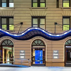 Отель Dream Midtown, By Hyatt, Нью-Йорк